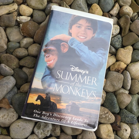 Summer of the Monkeys VHS Disney